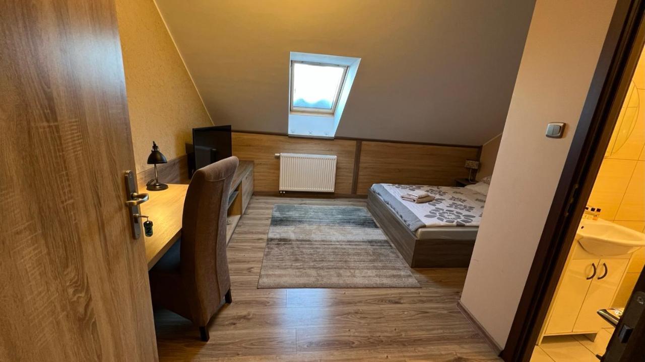 Fitnessfun Bed & Breakfast Krzyz Wielkopolski Luaran gambar